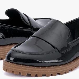 Vince Camuto Golinda Loafers size 7, New